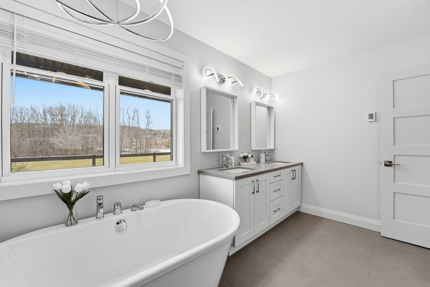 Luxury Residential photography, Barrie — photo 5 of 7